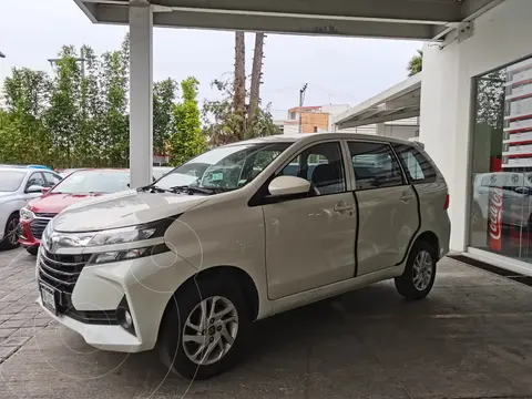 Toyota Avanza XLE Aut usado (2021) color Blanco precio $327,000