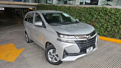 Toyota Avanza LE Aut usado (2021) color plateado precio $294,900