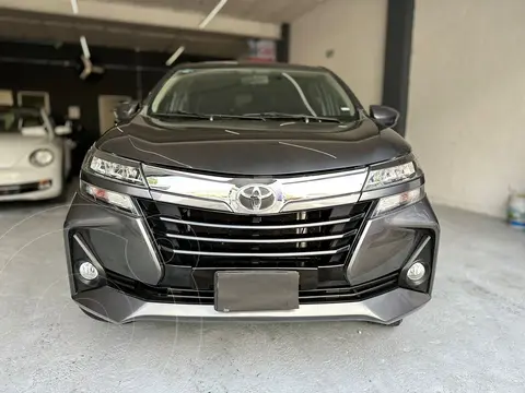 Toyota Avanza XLE Aut usado (2020) color Gris precio $299,900