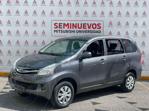 Toyota Avanza Premium usado (2015) color Gris precio $184,900