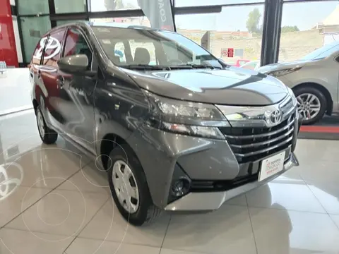 Toyota Avanza LE usado (2021) color Gris Oscuro precio $268,000