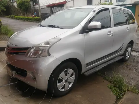 Toyota Avanza Premium Aut (99Hp) usado (2015) color Plata precio $155,000