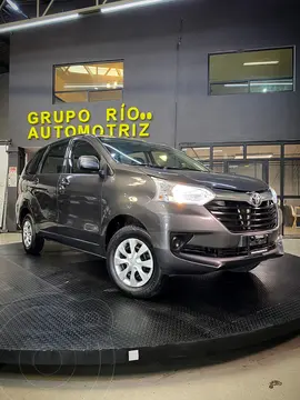 Toyota Avanza Premium Aut (99Hp) usado (2016) color Gris Oscuro precio $225,000