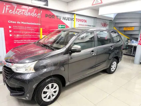 Toyota Avanza Premium Aut usado (2016) color Gris precio $205,100
