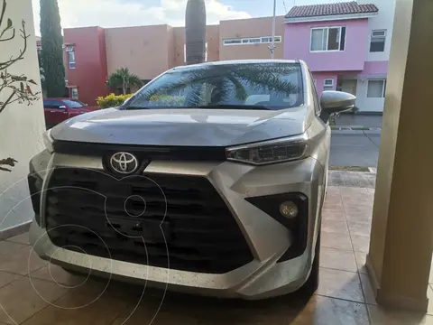 Toyota Avanza XLE usado (2023) color Plata precio $346,000