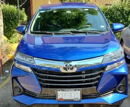 Toyota Avanza LE usado (2021) color Azul precio $280,000