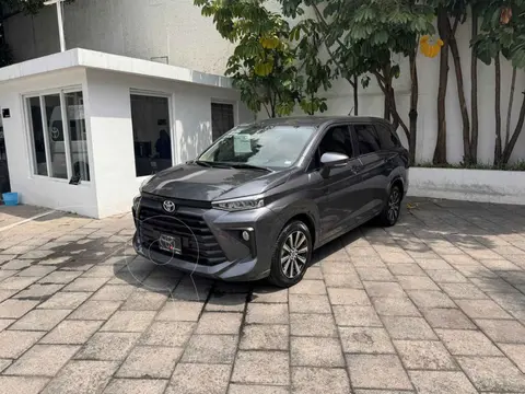 Toyota Avanza XLE Aut usado (2024) color Gris precio $340,000