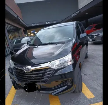 Toyota Avanza LE Aut usado (2019) color Negro precio $275,000