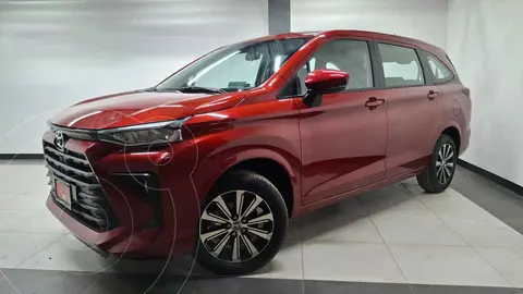 Toyota Avanza XLE Aut usado (2024) color Rojo precio $368,000