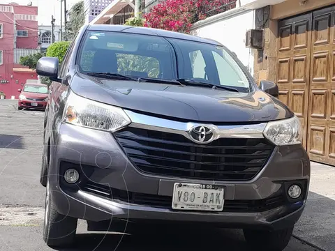 Toyota Avanza LE Aut usado (2018) color Gris precio $220,000