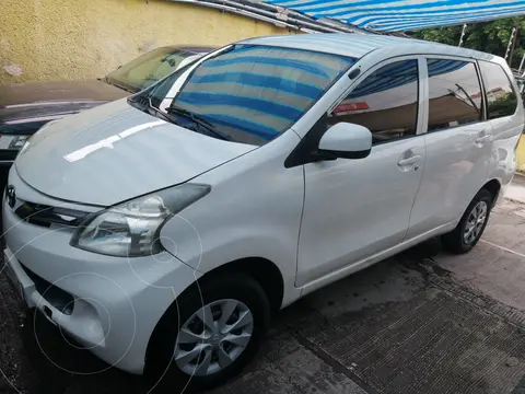 Toyota Avanza Premium Aut (99Hp) usado (2015) color Blanco precio $155,000