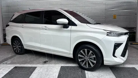 Toyota Avanza XLE Aut usado (2023) color Blanco financiado en mensualidades(enganche $144,210 mensualidades desde $6,195)