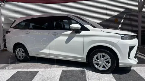 Toyota Avanza LE usado (2023) color Blanco financiado en mensualidades(enganche $133,760 mensualidades desde $5,746)