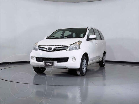 Toyota Avanza Premium usado (2014) color Blanco precio $192,999