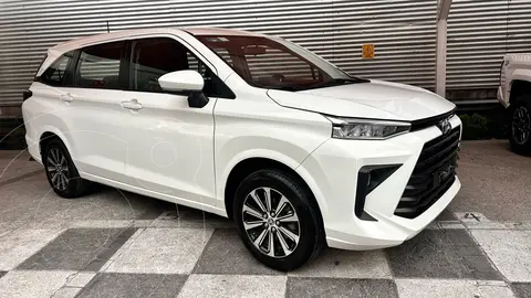 Toyota Avanza XLE Aut usado (2023) color Blanco precio $310,000