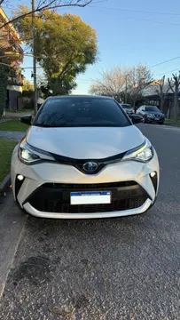 Toyota C-HR Hibrida 1.8 eCVT usado (2020) color Blanco Perla precio u$s35.000