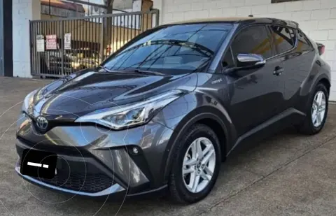 Toyota C-HR Hibrida 1.8 eCVT usado (2022) color Gris Oscuro precio $57.400.000