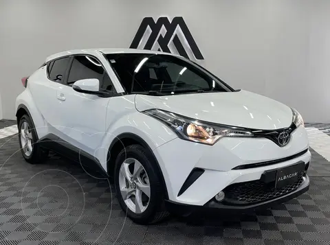 Toyota C-HR 2.0L usado (2018) color Blanco precio $307,999