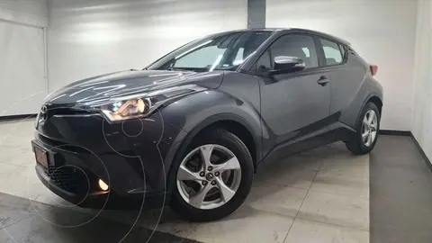 Toyota C-HR 2.0L usado (2019) color Gris precio $355,000