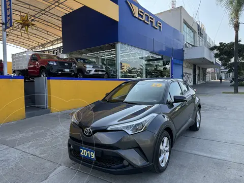 Toyota C-HR 2.0L usado (2019) color Gris precio $354,800