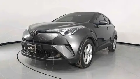 Toyota C-HR 2.0L usado (2018) color Gris precio $356,999