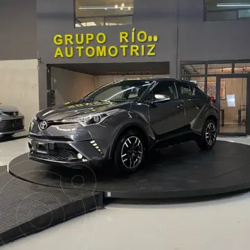 Toyota C-HR 2.0L usado (2018) color Gris Oscuro precio $289,000