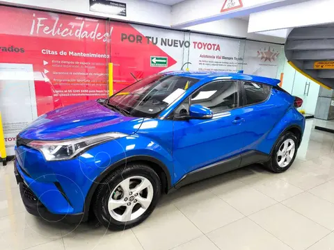 Toyota C-HR 2.0L usado (2019) color Azul financiado en mensualidades(enganche $72,600 mensualidades desde $7,162)