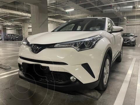 Toyota C-HR 2.0L usado (2019) color Blanco precio $399,000