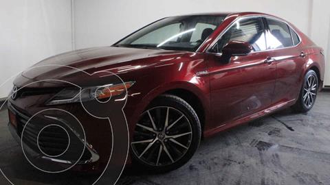 foto Toyota Camry XLE 2.5L Navi Híbrido usado (2021) color Rojo precio $603,900