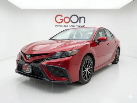 Toyota Camry null usado (2022) color TOY ROJO precio $390,000