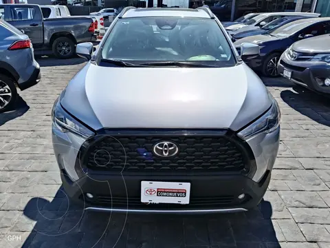 Toyota Corolla Cross HEV LE usado (2024) color plateado precio $557,000