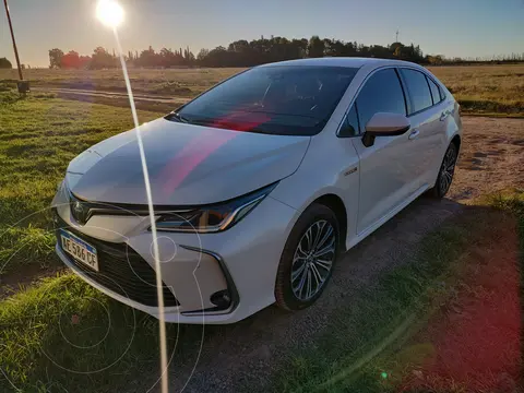Toyota Corolla Cross Hibrida 1.8 SEG eCVT usado (2021) color Blanco precio $35.000.000