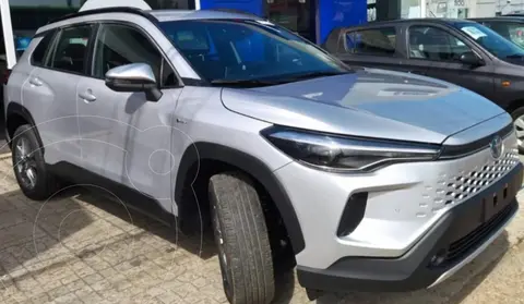 Toyota Corolla Cross 2.0 XEi CVT nuevo color Gris Plata  precio $50.800.000