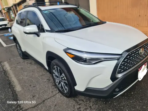 Toyota Corolla Cross XLE usado (2023) color Blanco Perla precio $490,000