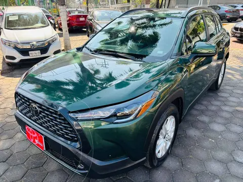 Toyota Corolla Cross LE usado (2022) color Verde precio $437,000