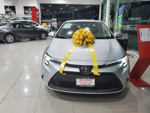foto Toyota Corolla HEV XLE nuevo color Plata precio $550,000