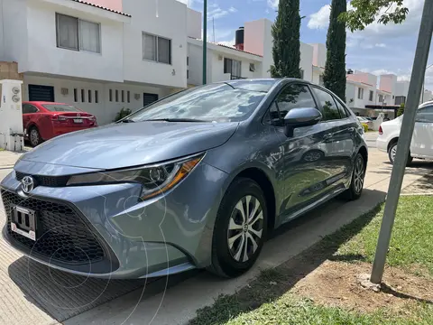 Toyota Corolla HEV XLE usado (2024) color Celeste precio $390,000