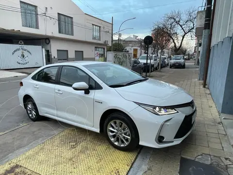 Toyota Corolla Hybrid 1.8 XE-I eCVT usado (2023) color Blanco Perla precio u$s27.500