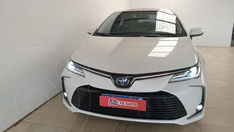 Toyota Corolla Hybrid 1.8 SE-G eCVT usado (2022) color Blanco financiado en cuotas(anticipo $13.860.000 cuotas desde $433.125)