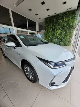 Toyota Corolla Hybrid 1.8 XE-I eCVT nuevo color Blanco precio u$s27.000