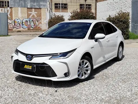 Toyota Corolla Hybrid 1.8 XE-I eCVT usado (2021) color Blanco financiado en cuotas(anticipo $17.000.000)