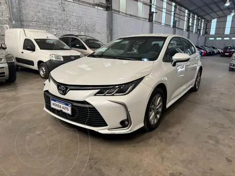 Toyota Corolla 2.0 XE-I usado (2023) color Blanco precio $37.000.000