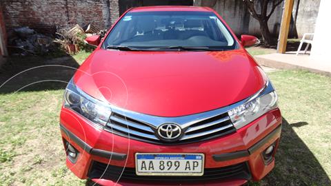foto Toyota Corolla 1.8 XEi CVT usado (2017) color Rojo precio $1.960.000