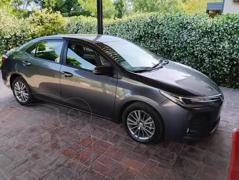 Toyota Corolla 1.8 XEi usado (2019) color Gris precio $26.000.000