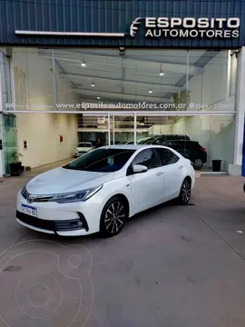 Toyota Corolla 1.8 SE-G CVT usado (2018) color Blanco precio $27.900.000