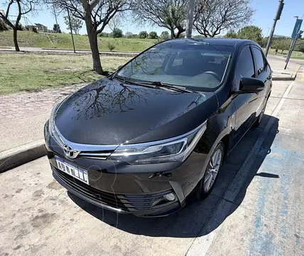 Toyota Corolla 1.8 XEi CVT usado (2019) color Negro precio u$s22.000