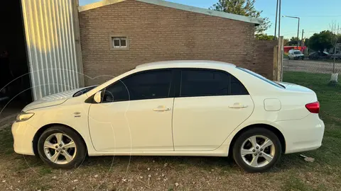 Toyota Corolla 1.8 XEi usado (2011) color Blanco precio u$s13.000