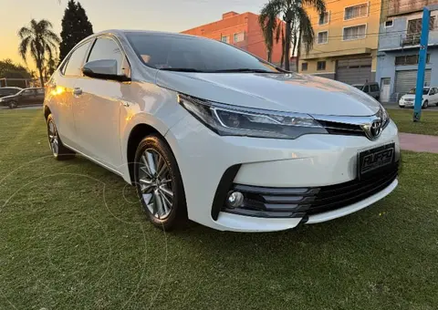 Toyota Corolla 1.8 XLi usado (2019) color Blanco precio u$s18.000