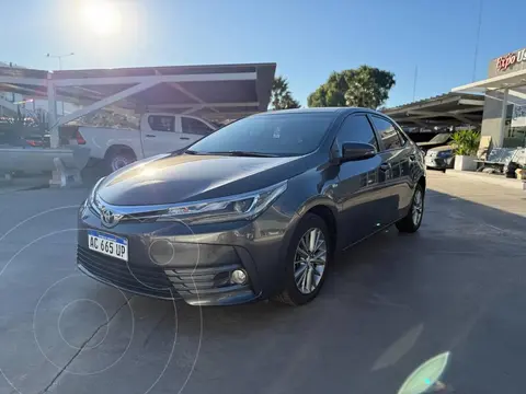 Toyota Corolla 1.8 XEi CVT usado (2018) color Gris Oscuro precio $23.600.000