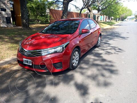 foto Toyota Corolla 1.8 XLi Aut usado (2015) color Rojo precio $2.250.000
